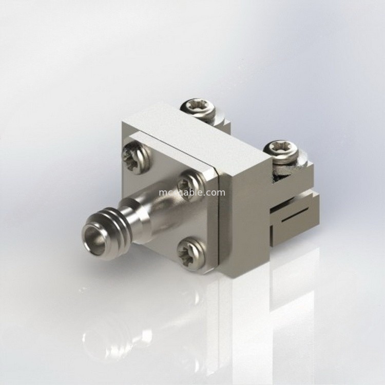 کانکتور کواکسیال RF 1 میلی متری OEM برنجی با پین 0.009 اینچی 110 گیگاهرتز برای PCB با فناوری ترکیبی