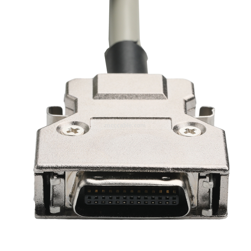 Hd D-Sub به Mdr پلاگ کانکتور کابل 14p*28 Awg Od 7.0mm بیج جک PVC