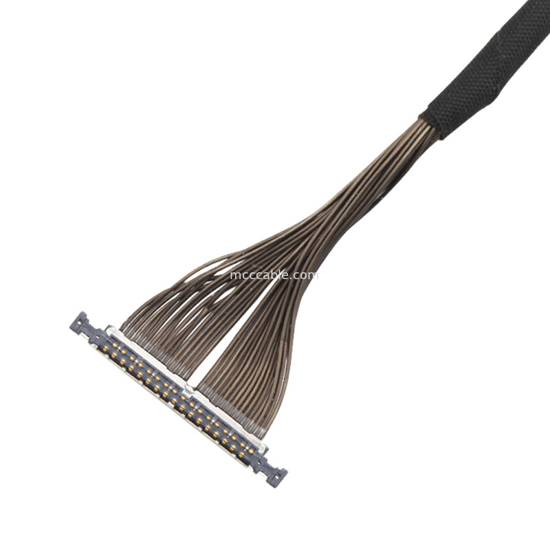 32 پین Micro Coaxial Cable 0.3mm Pitch 20496-032T-40 کابل Lvds برای کانکتور 32P