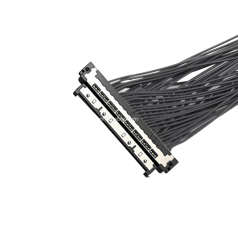 کابل کواکسیال USL20-30SS-005C با گام ریز 0.4 میلی‌متری - مورد استفاده در بردهای مدار چاپی دوربین‌های فیلمبرداری دیجیتال و امنیتی